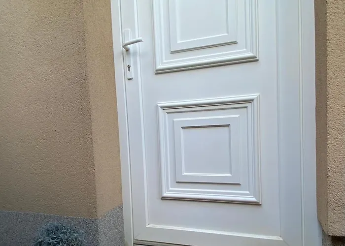 Rozsa Vendeghaz Ingyenes Parkolassal
