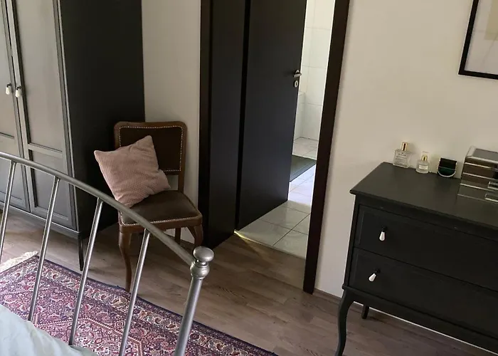 Rozsa Vendeghaz Ingyenes Parkolassal Kwatera prywatna